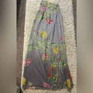 Old Navy Floral Straples Maxi Dress size Medium